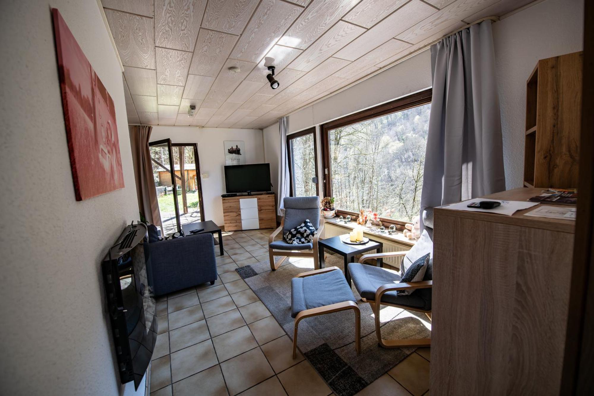 Schoene Ferienwohnung In Ruhiger Lage Альтена Экстерьер фото